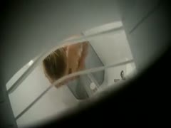 I can meet with my girlfriend's best friend thanks to my spy camera in her shower.